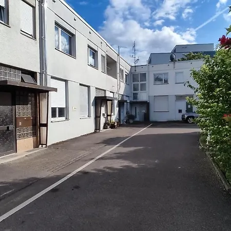 Kamen 2 Zimmer